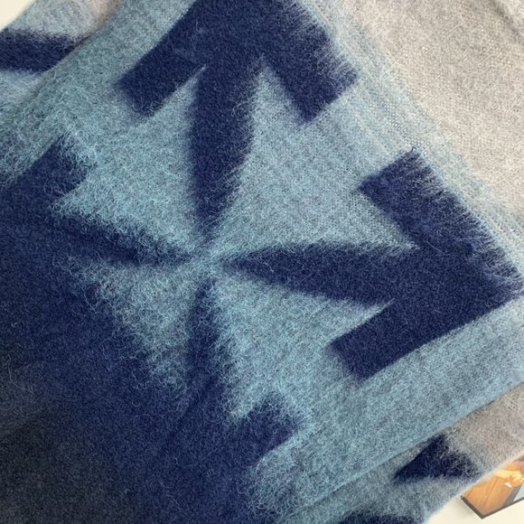 Off-White Loose, simple and versatile - Picture 7 of 9